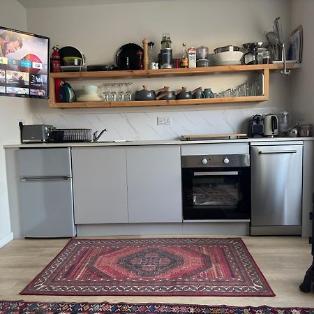 Good Vibes Apartment Christchurch  Bagian luar foto